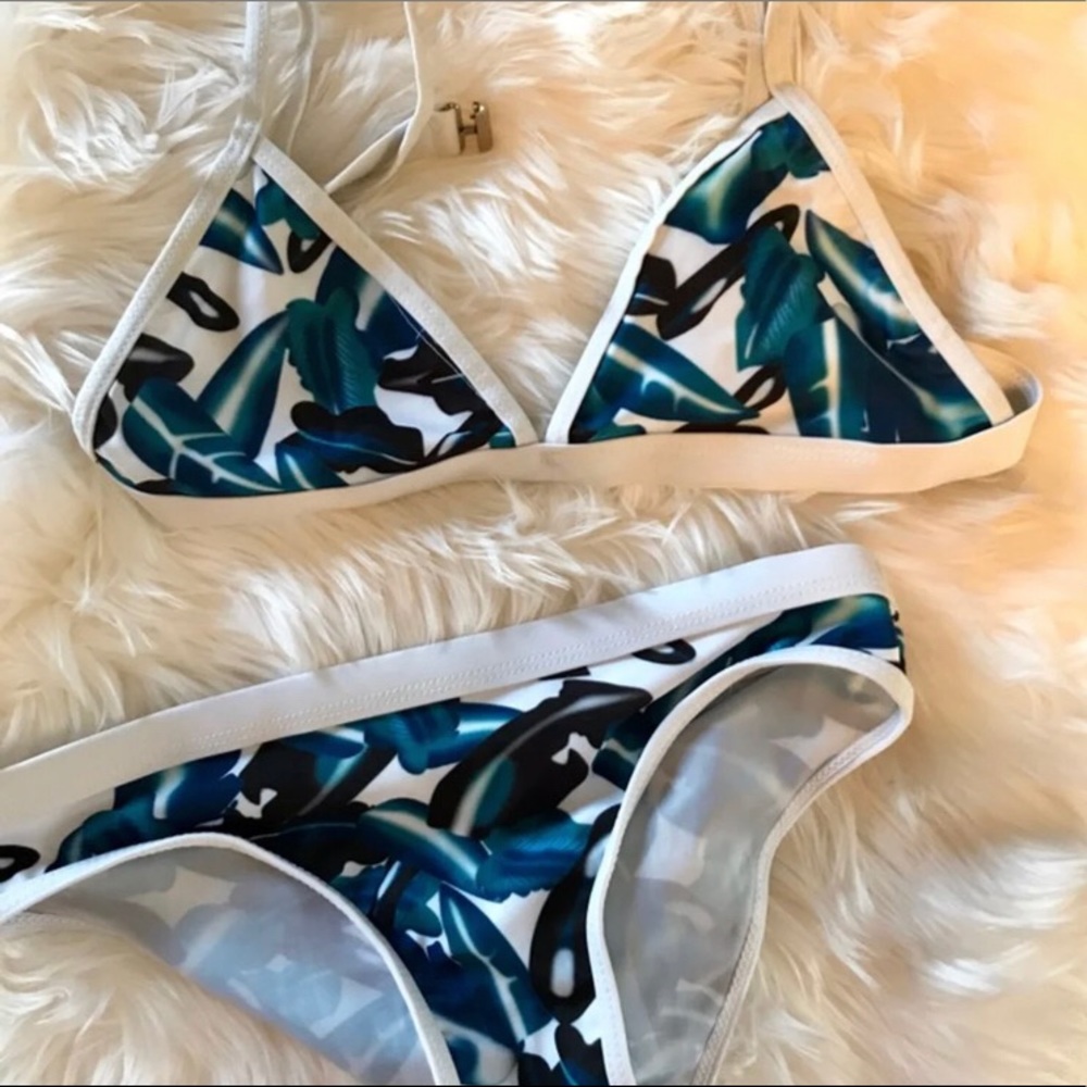 Leaf Print Bikini Set 🌿